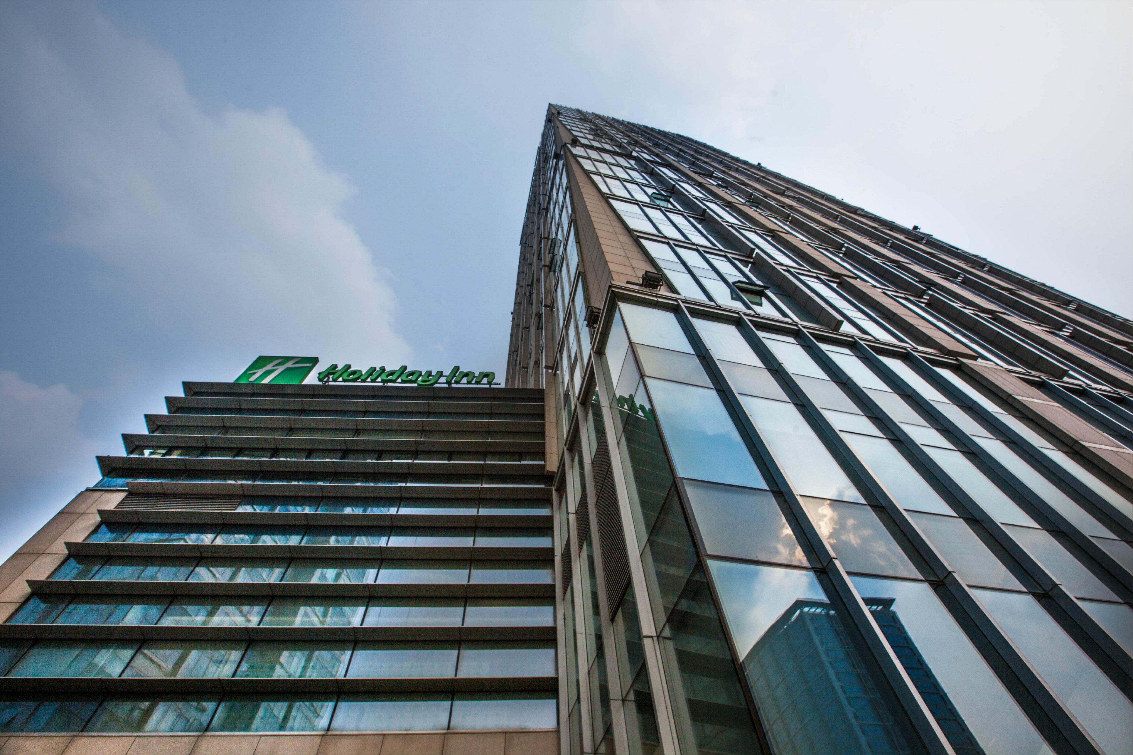 Holiday Inn Beijing Focus Square, An Ihg Hotel Exterior photo